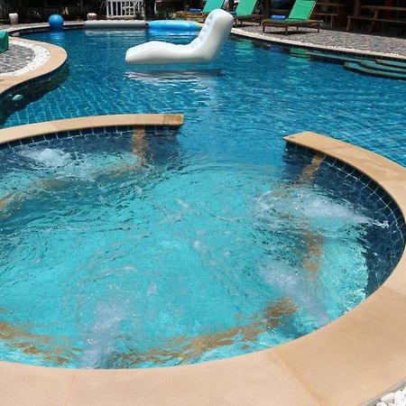 Kalaka Homestay Banszanszaj Kültér fotó