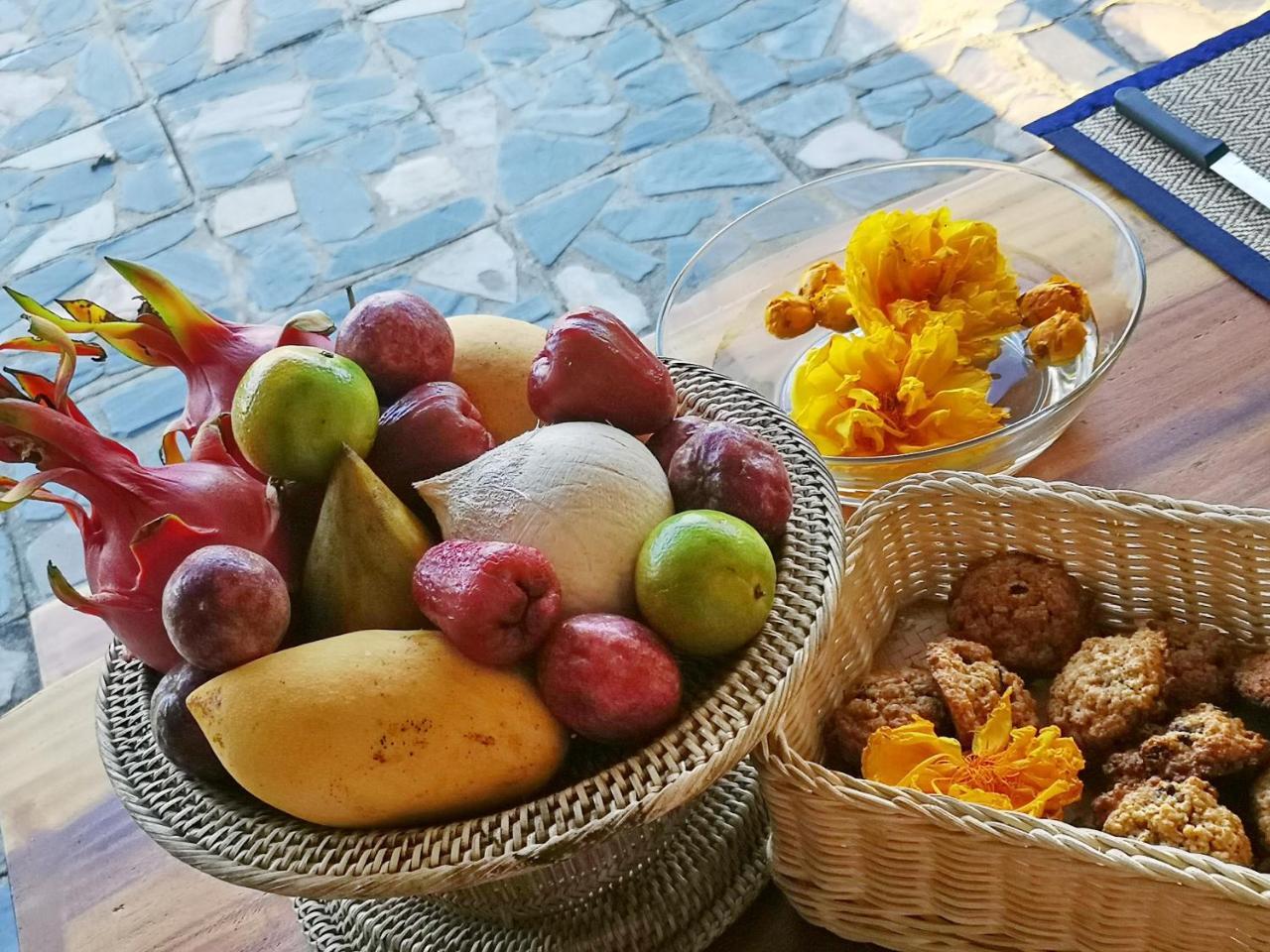 Kalaka Homestay Banszanszaj Kültér fotó