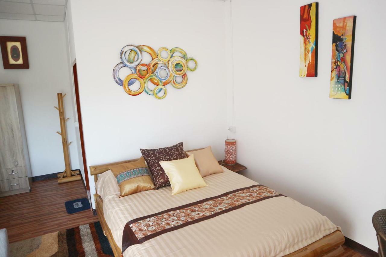Kalaka Homestay Banszanszaj Kültér fotó