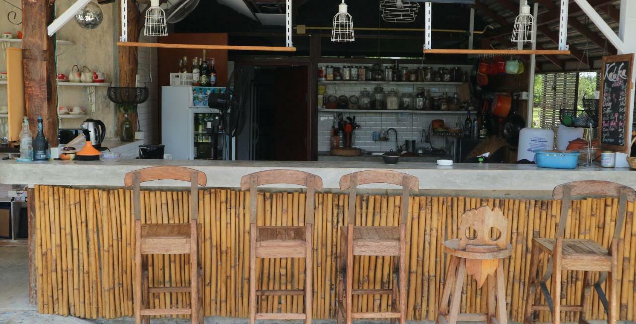 Kalaka Homestay Banszanszaj Kültér fotó
