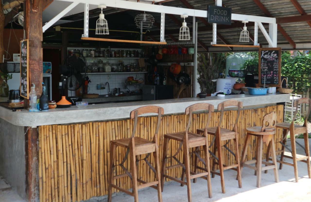 Kalaka Homestay Banszanszaj Kültér fotó